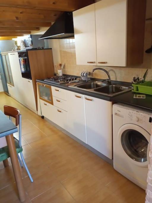 Loft Sotto Il Vulcano, Con Posto Auto Privato Zafferana Etnea Ngoại thất bức ảnh